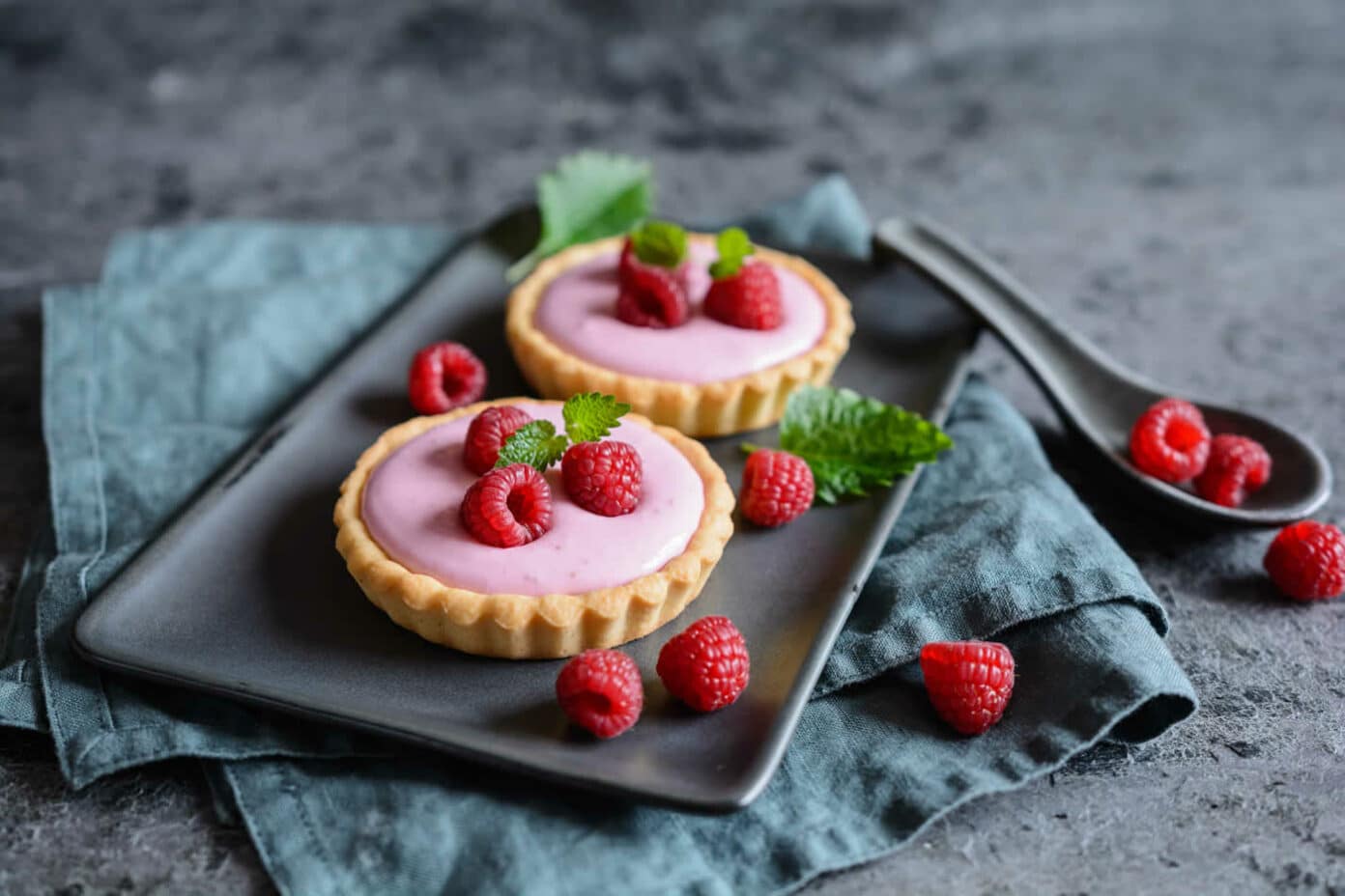 Tartelettes Fourr Es La Cr Me De Mascarpone La Framboise Un