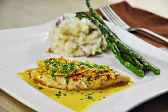 Emincés De Poulet Avec Sauce Safran Au Cookeo