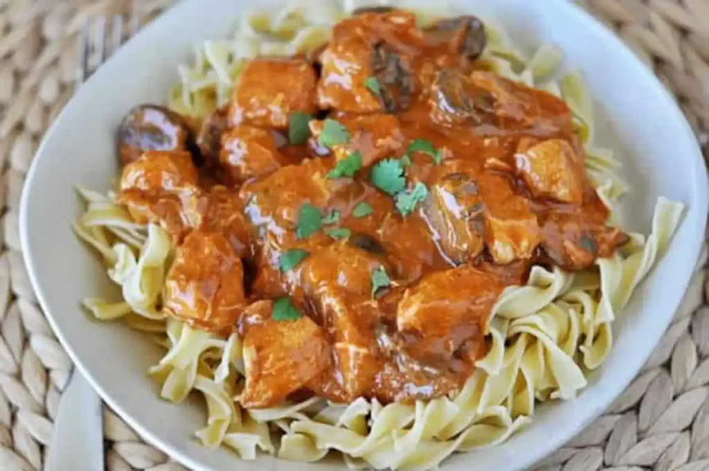 Poulet aux champignons et paprika au cookeo