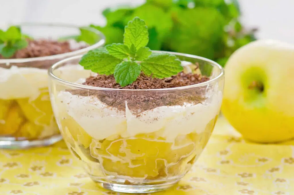 Tiramisu aux pommes et mascarpone en verrines