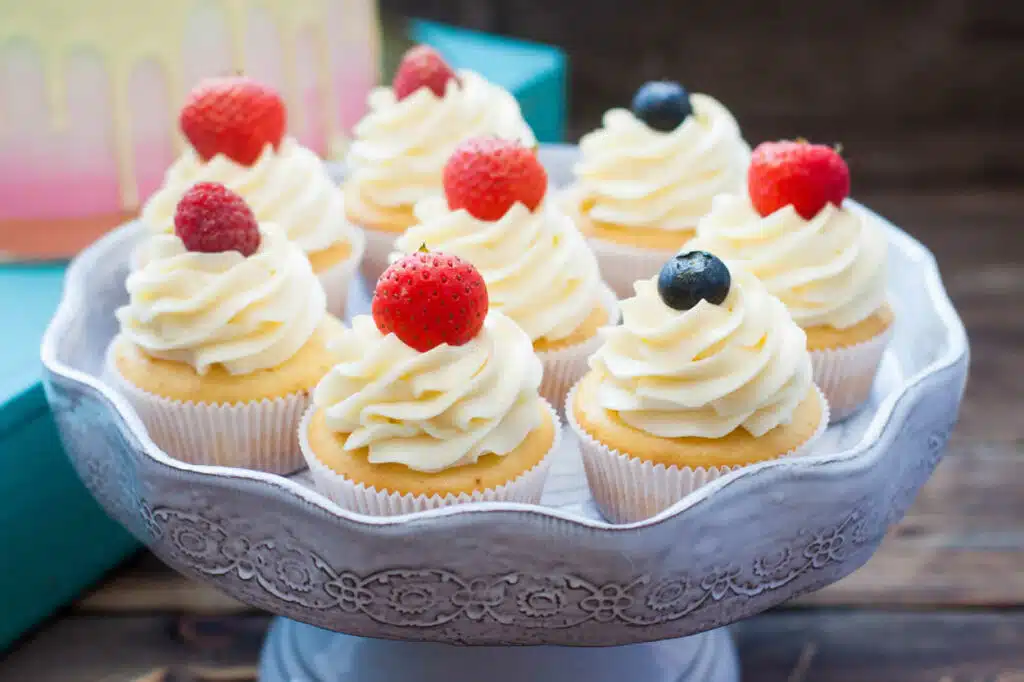 Cupcakes à la vanille moelleux et savoureux