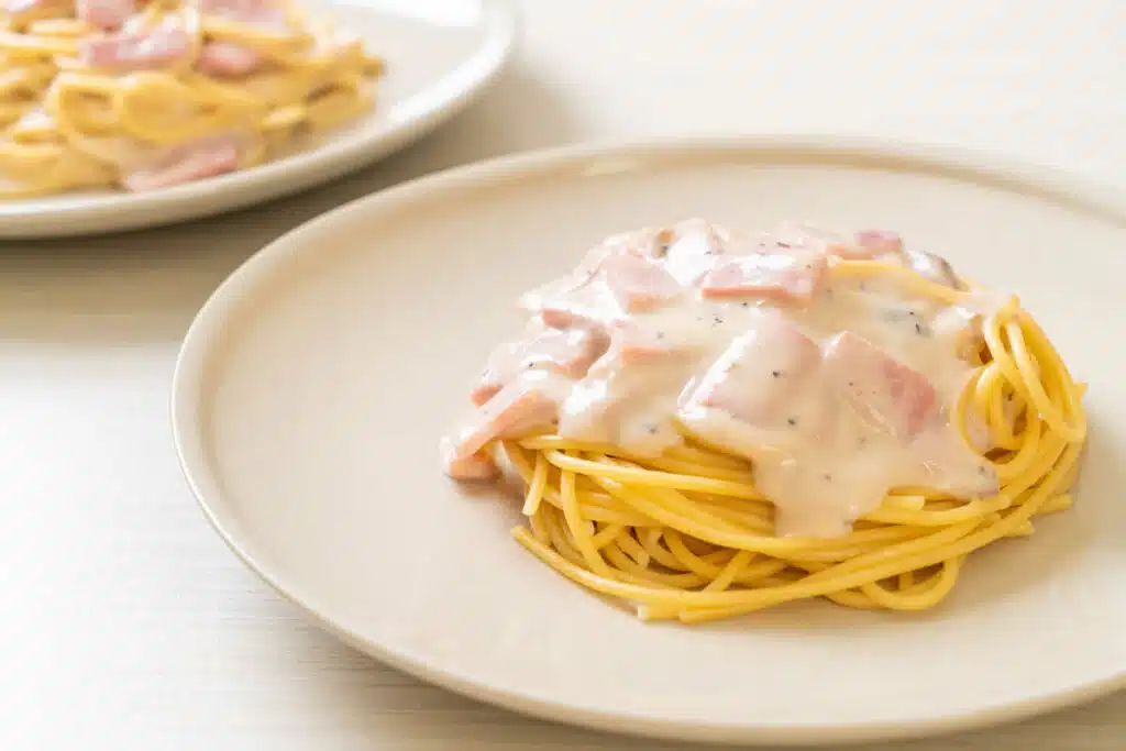 Spaghetti à la sauce au Boursin et jambon