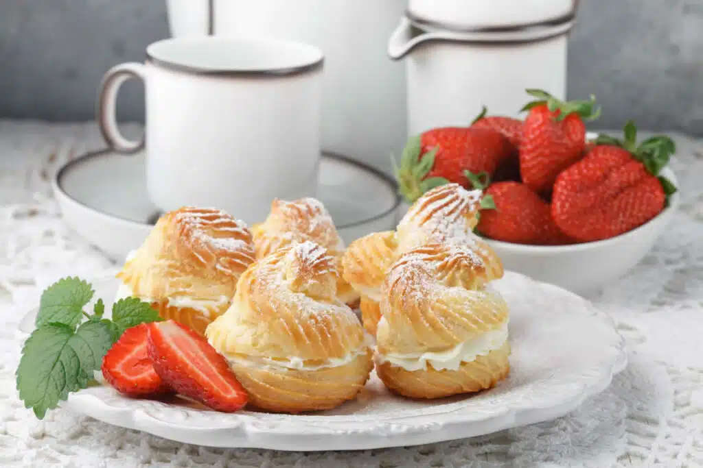 Choux à la crème Chantilly