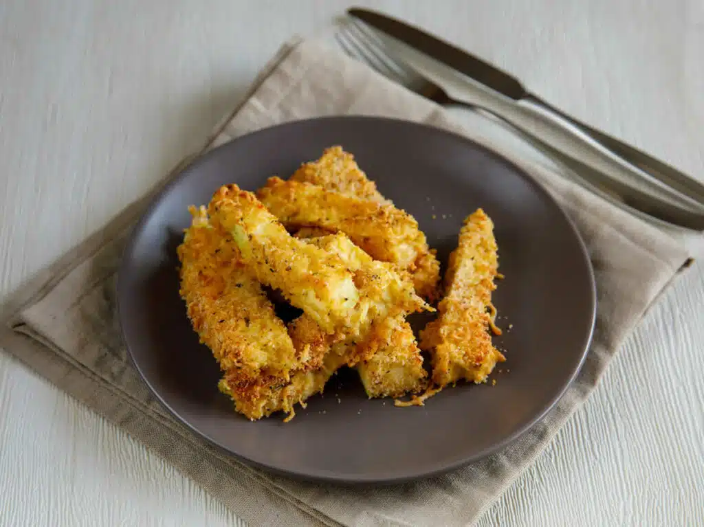 Bâtonnets de courgettes panés au parmesan