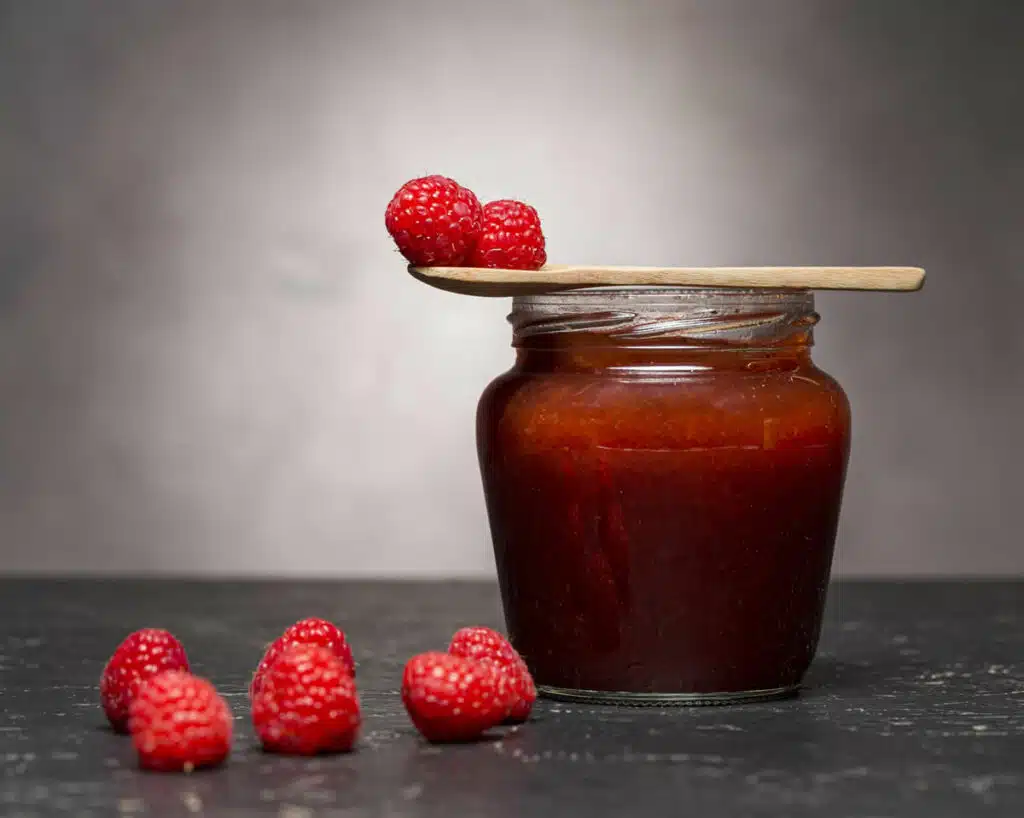 Confiture de framboise grand-mère