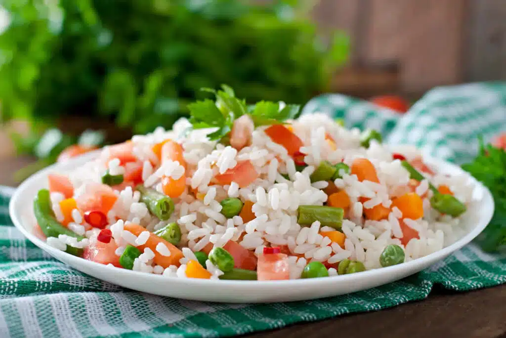 Salade de riz aux légumes