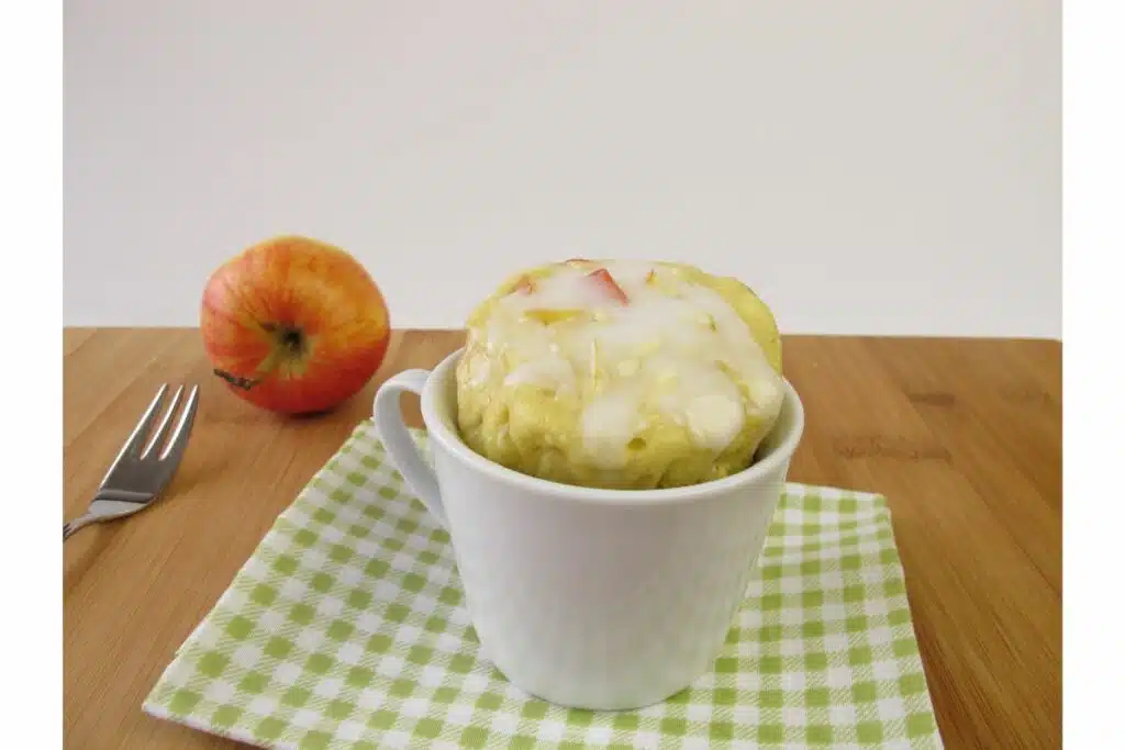 Mug cake à la pomme