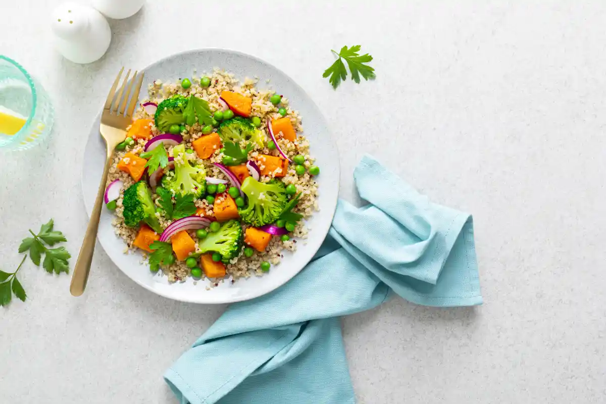 salade de quinoa et brocoli