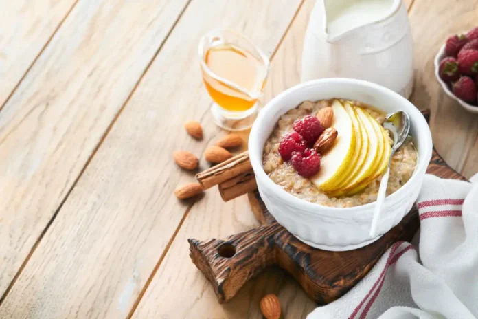 Bouillie d’avoine pour petit déjeuner