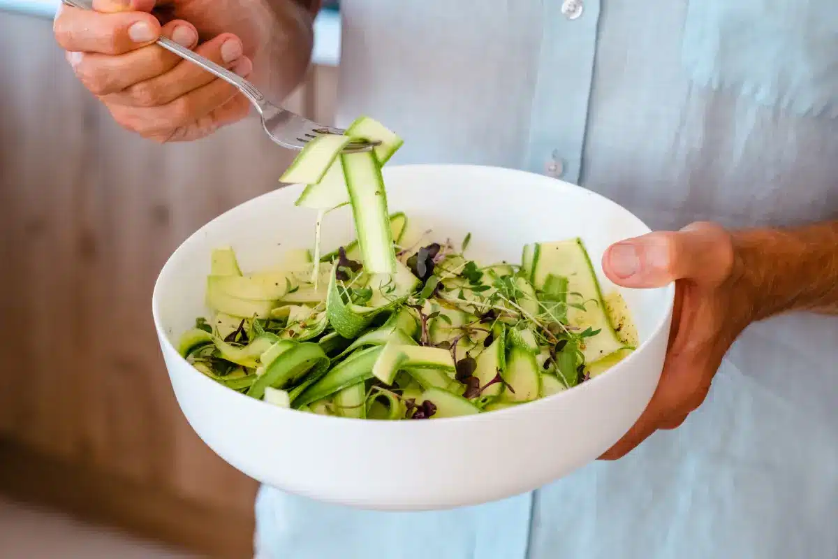 Salade de courgettes crue