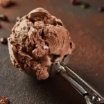 Crème glacée au chocolat et café