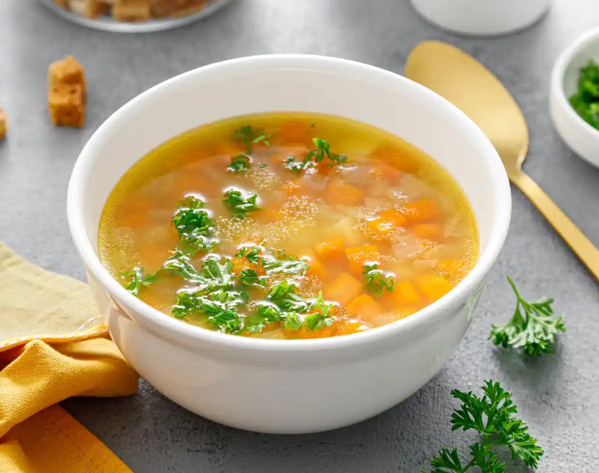 Soupe aux pois cassés légumes et persil au cookeo