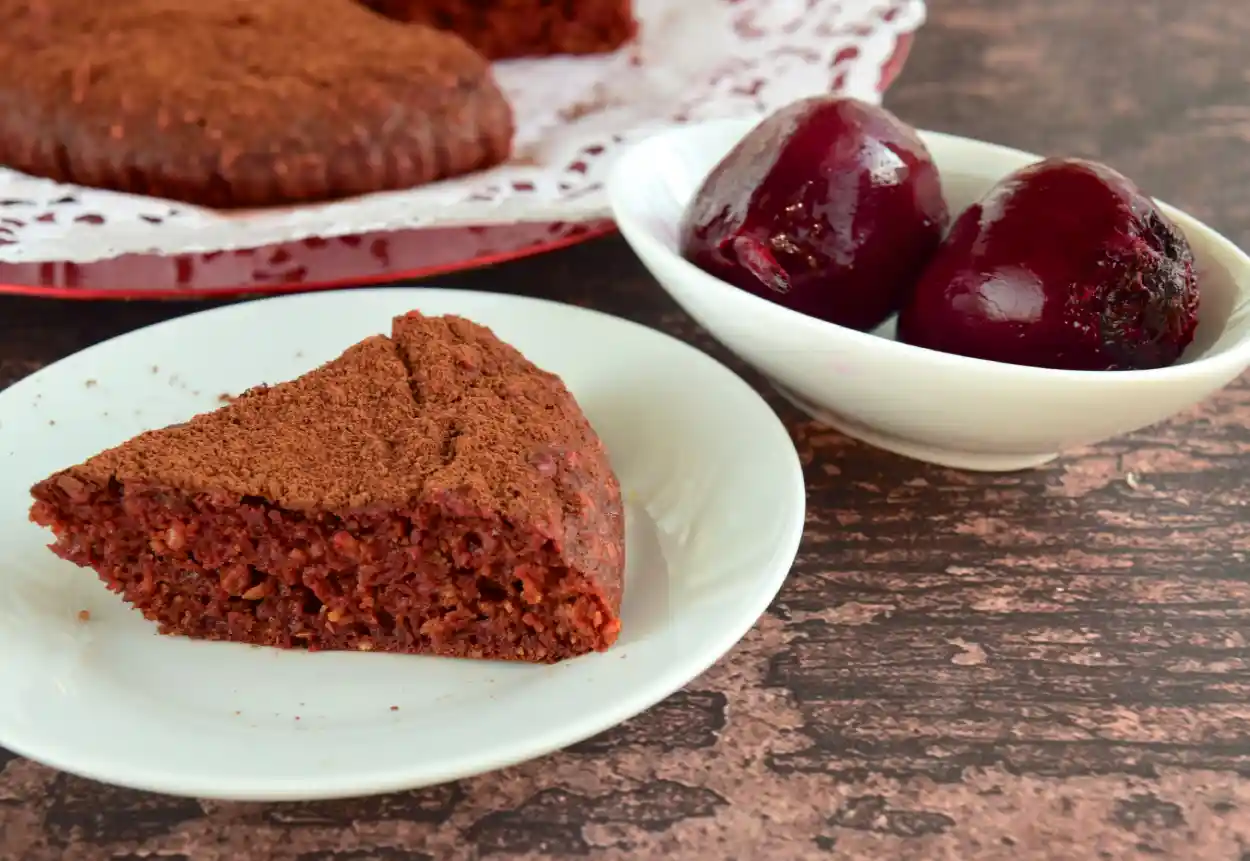 Cake Moelleux au Chocolat et Betterave