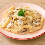 Pâtes Penne aux Champignons