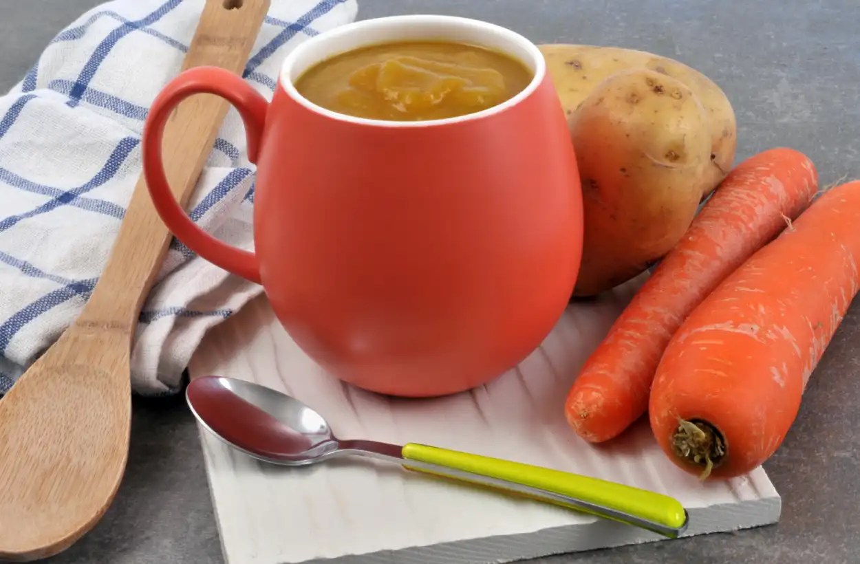 Soupe de pommes de terre et carottes