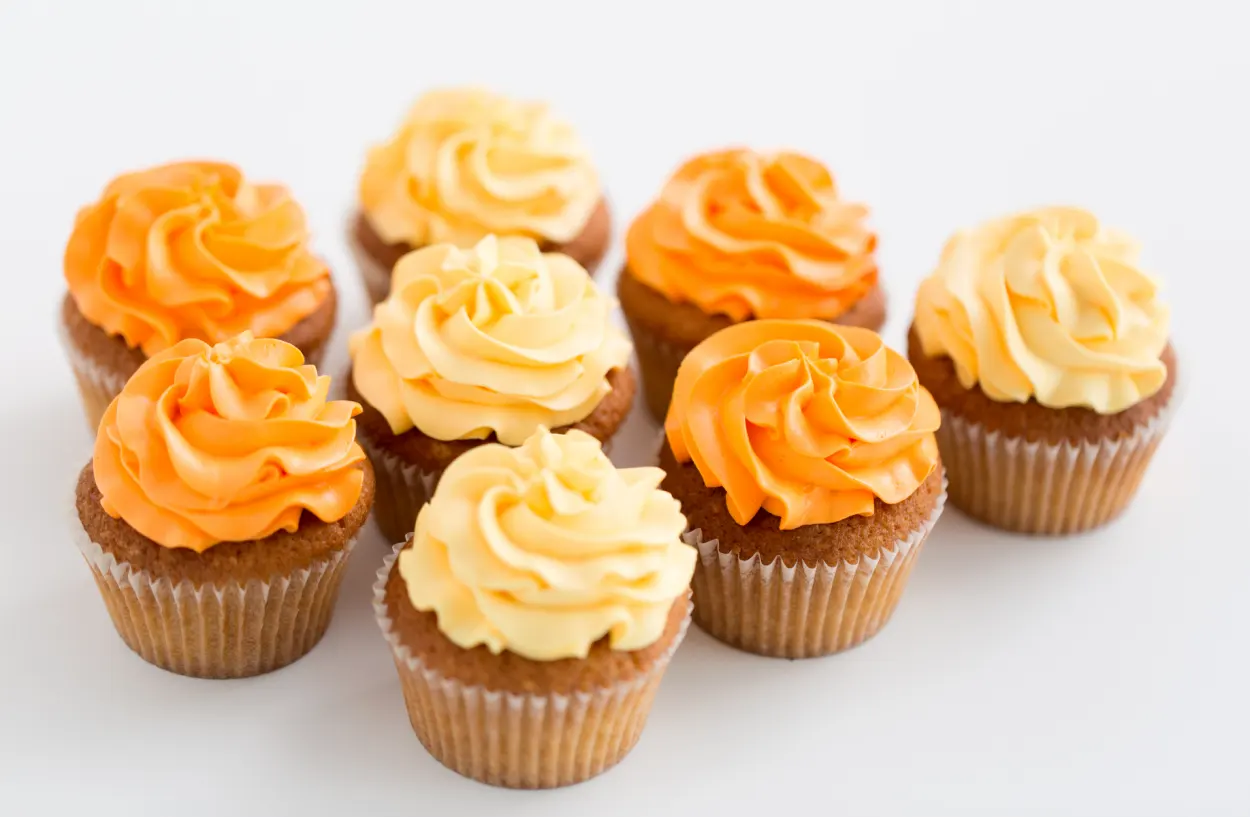 Glaçage orange pour cupcakes