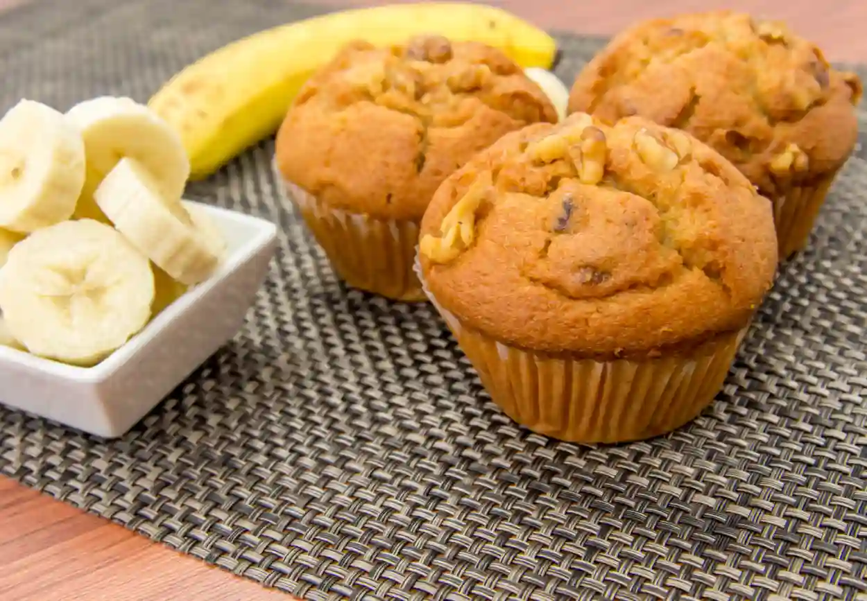 Muffins aux bananes et aux noix